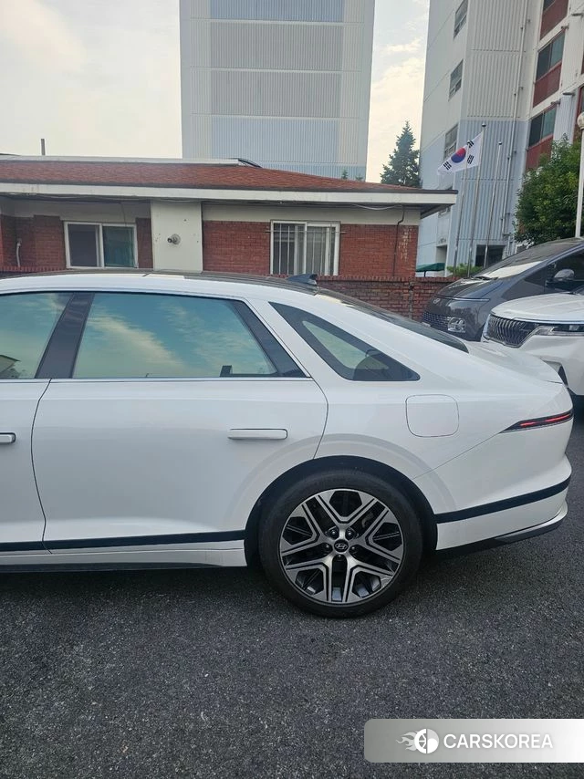 Hyundai Grandeur (GN7) id 4848123 из Кореи 11