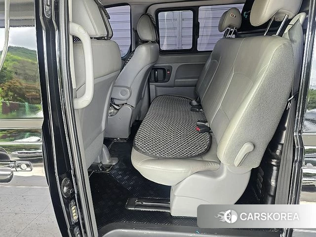 Hyundai The New Grand Starex id 4552044 из Кореи 20
