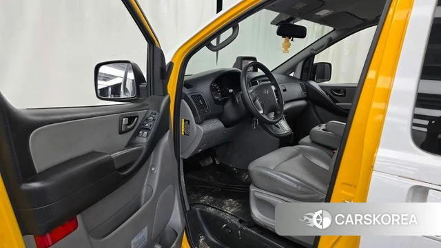 Hyundai The New Grand Starex id 4294600 из Кореи 20