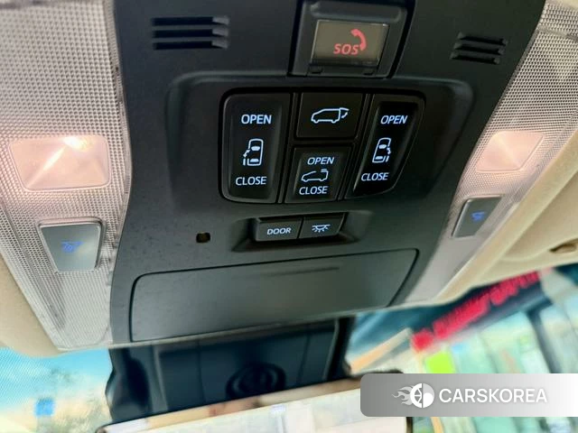 Toyota Elfa id 4313384 из Китая 18