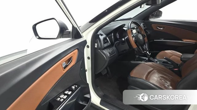 Ssangyong Tivoli Armor id 4285388 из Кореи 32