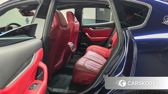 Maserati Levante id 4882324 из Кореи 36