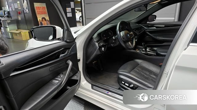 BMW 5 Series (G30) id 3898993 из Кореи 20