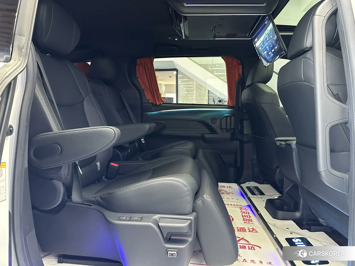 Toyota Saina id 4504770 из Китая 16