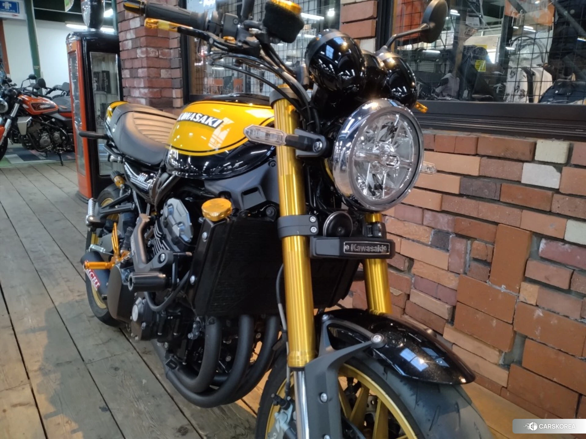 Kawasaki Z900RS SE id 4352843 из Японии 13