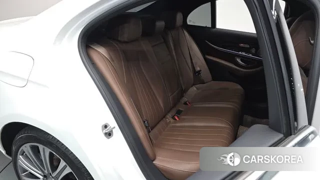 Mercedes-Benz E-Class W213 id 3556605 из Кореи 20