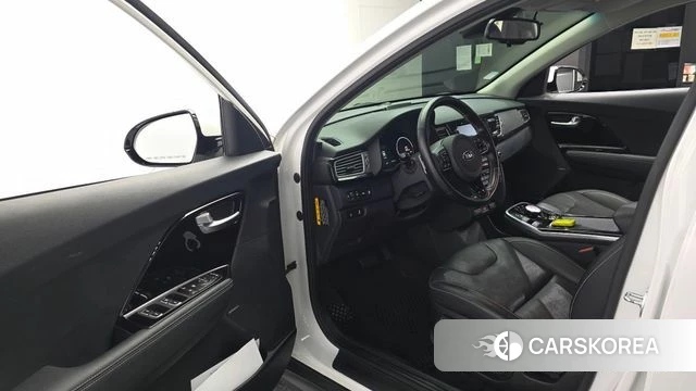 Kia Niro EV id 4594945 из Кореи 33