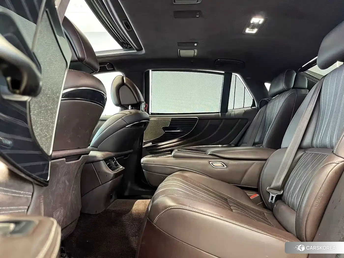 Lexus LS id 4559824 из Китая 10
