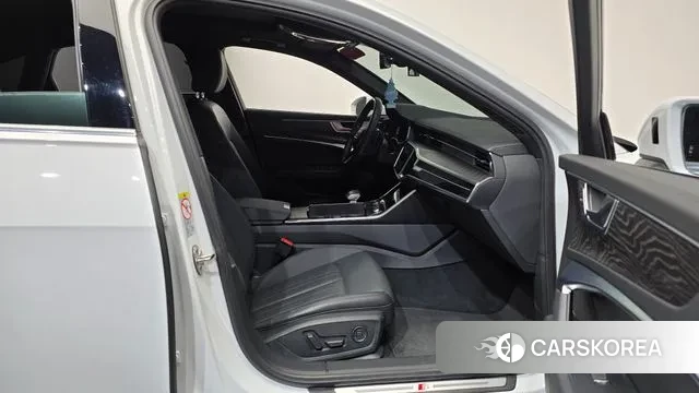 Audi A6 (C8) id 3530169 из Кореи 20