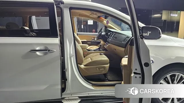 Kia The New Carnival id 2995528 из Кореи 20