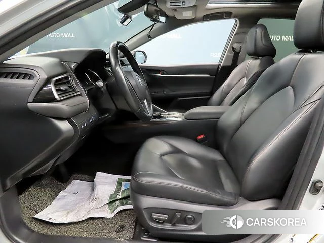 Toyota Camry (XV70) id 4390318 из Кореи 20