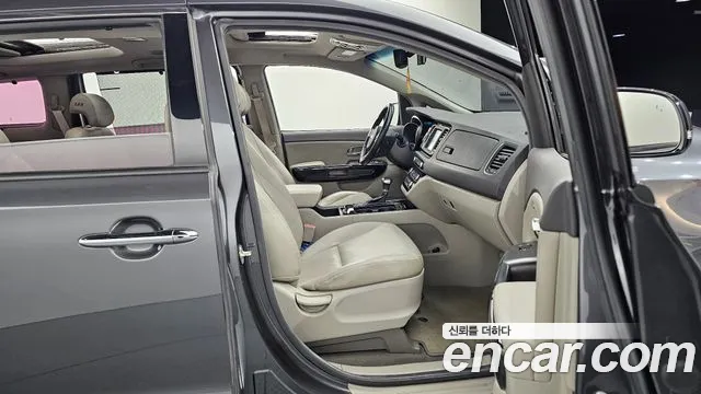 Kia All New Carnival id 2491580 из Кореи 20