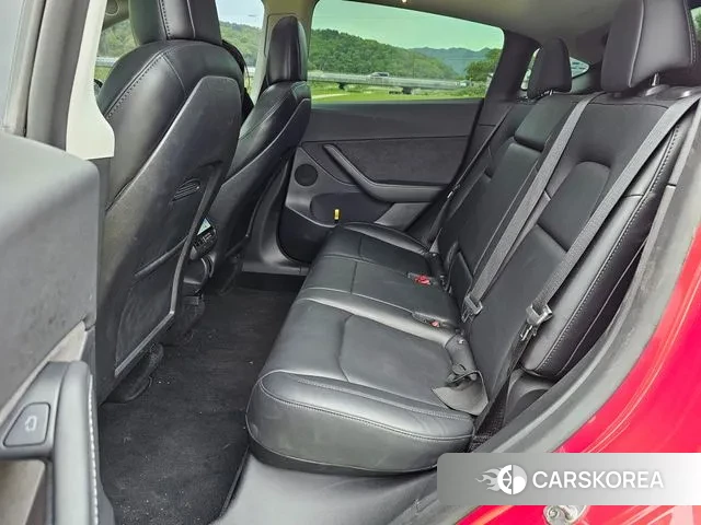 Tesla Model Y id 3508221 из Кореи 17