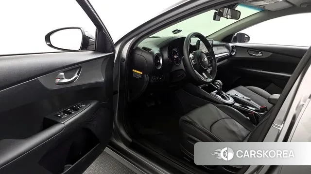 Kia Come New K3 id 3631611 из Кореи 20