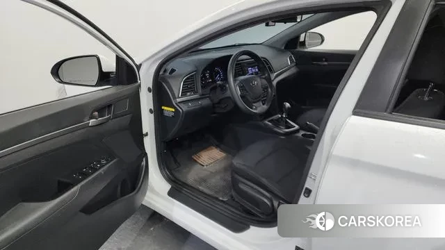 Hyundai Avante AD id 3602366 из Кореи 20