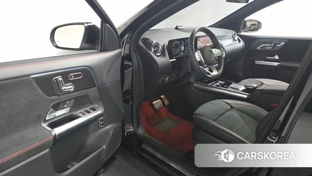 Mercedes-Benz GLA - Class H247 id 3811443 из Кореи 20