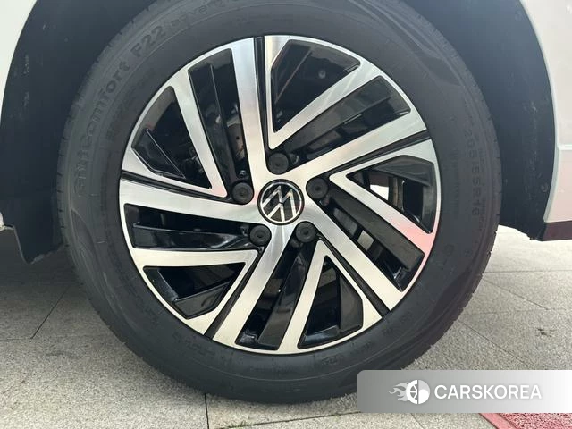 Volkswagen Lavida id 4219318 из Китая 25