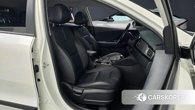 Kia Niro id 4776421 из Кореи 30