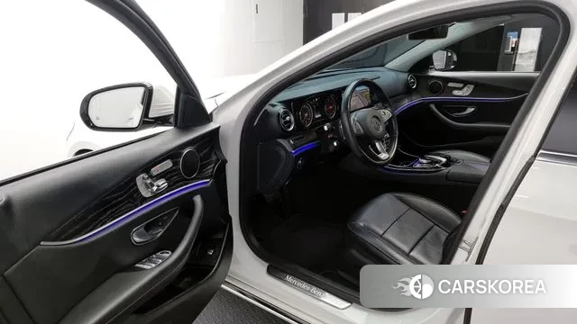 Mercedes-Benz E-Class W213 id 3494858 из Кореи 20