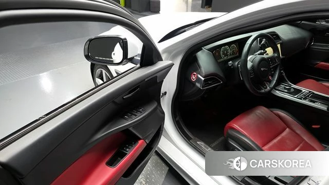 Jaguar XE id 4203497 из Кореи 20