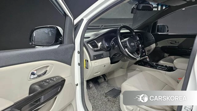 Kia The New Carnival id 3853702 из Кореи 20