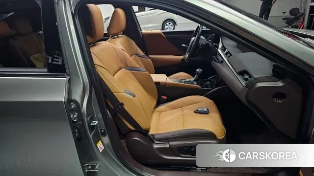 Lexus ES300h 7th generation id 3220634 из Кореи 20