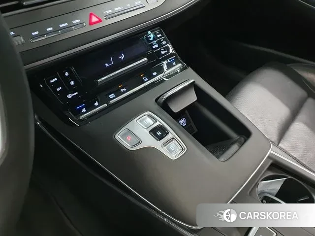 Hyundai The New Grandeur IG Hybrid id 2973931 из Кореи 20