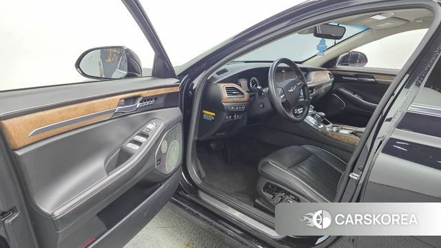 Genesis G90 id 4562501 из Кореи 20