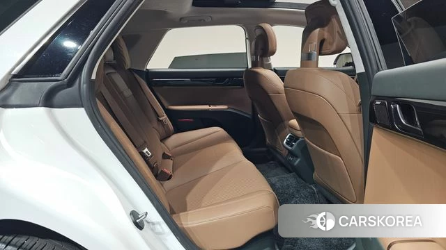 Hyundai Grandeur Hybrid (GN7) id 4898687 из Кореи 35