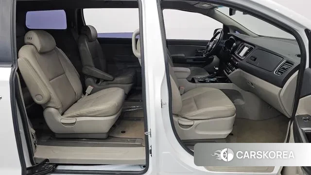 Kia The New Carnival id 3622025 из Кореи 20