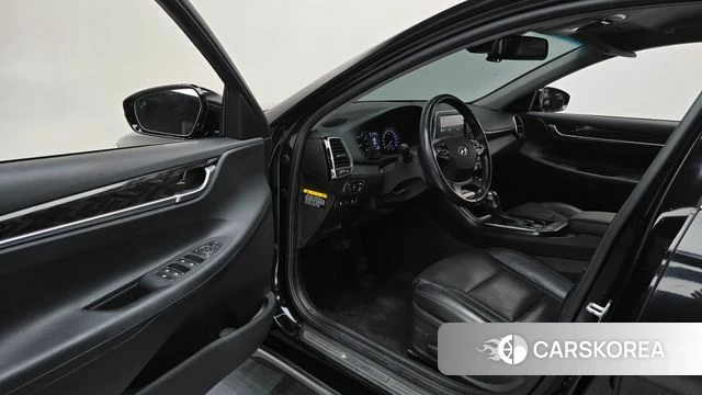 Hyundai Grandeur IG id 4250912 из Кореи 36