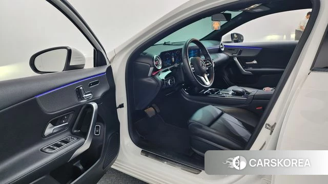 Mercedes-Benz A-Class W177 id 4445023 из Кореи 32
