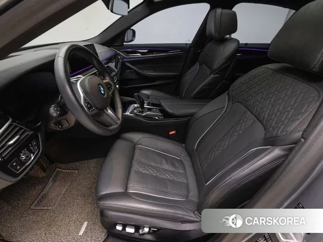 BMW 5 Series (G30) id 2994878 из Кореи 20