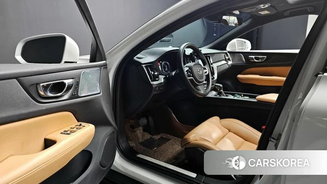 Volvo V60 Cross-Country 2nd Generation id 3942683 из Кореи 20