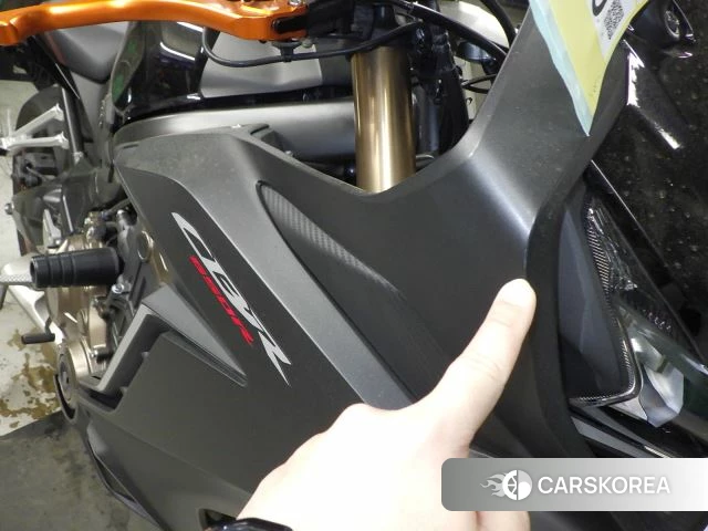 Проданный Honda CBR650R id 3995127 из Японии, фото 24