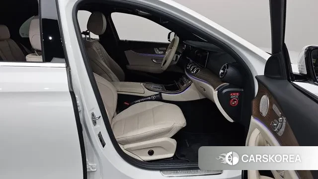 Mercedes-Benz E-Class W213 id 3665582 из Кореи 20