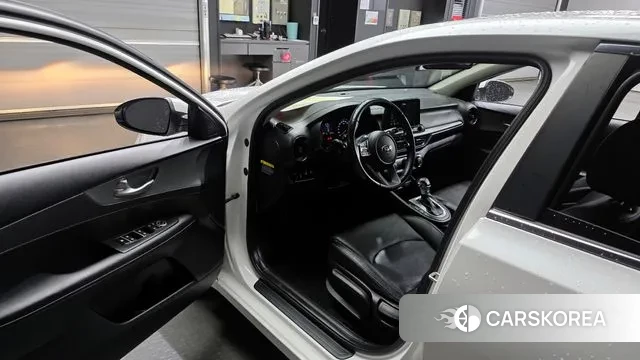 Kia Come New K3 id 3737345 из Кореи 20