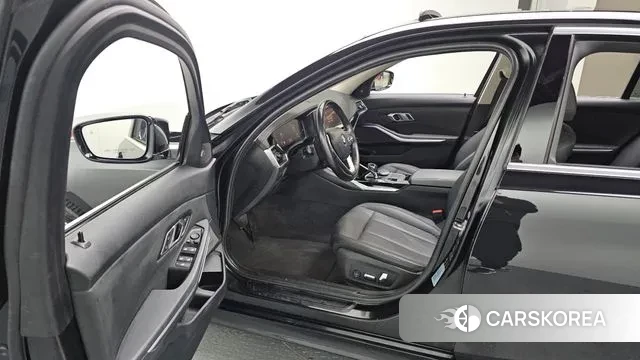 BMW 3 Series (G20) id 3479847 из Кореи 20