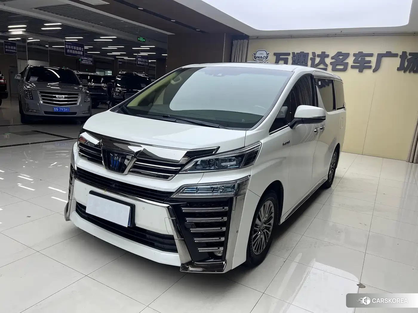 Toyota Vellfire id 4685922 из Китая 11