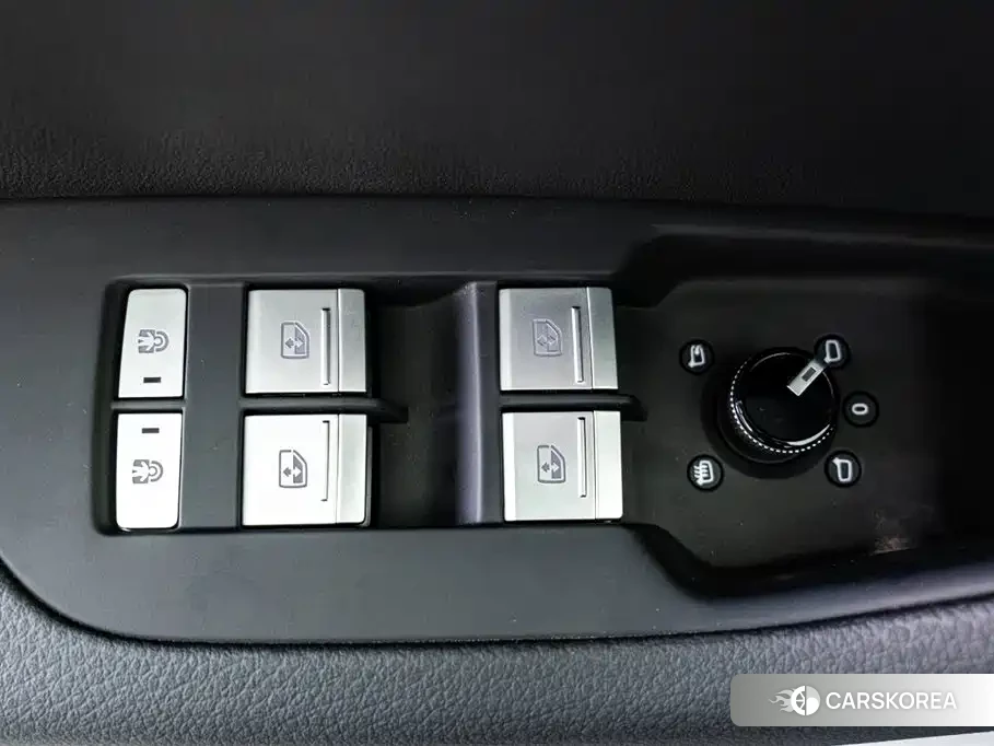 Audi A6L id 4600450 из Китая 23
