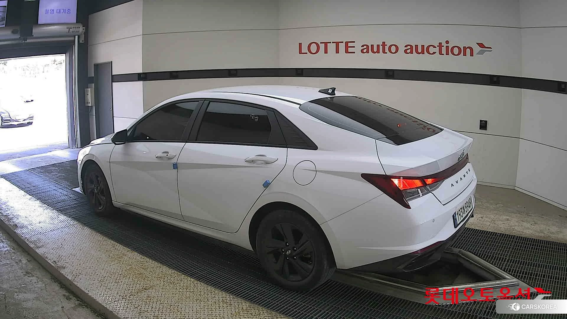 Hyundai Avante id 4289478 из Кореи 37