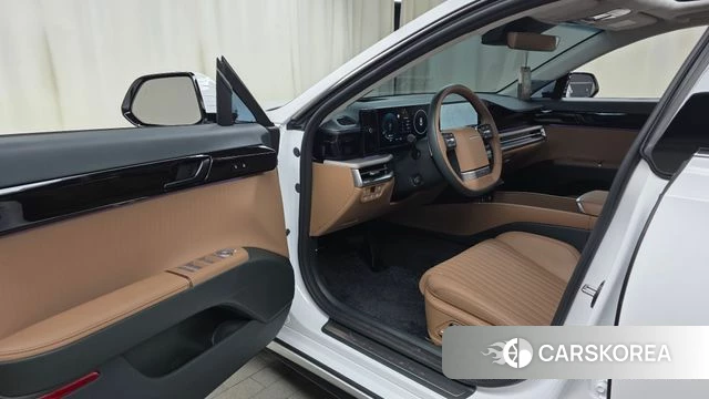 Hyundai Grandeur Hybrid (GN7) id 4897712 из Кореи 36