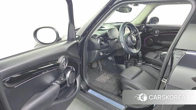Mini Cooper id 4744721 из Кореи 31
