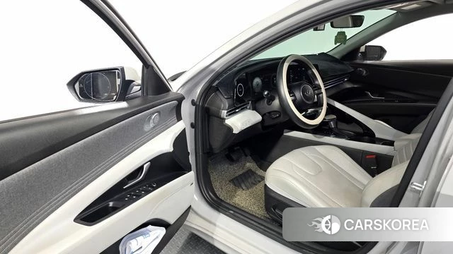 Hyundai Avante Hybrid (CN7) id 4899899 из Кореи 30