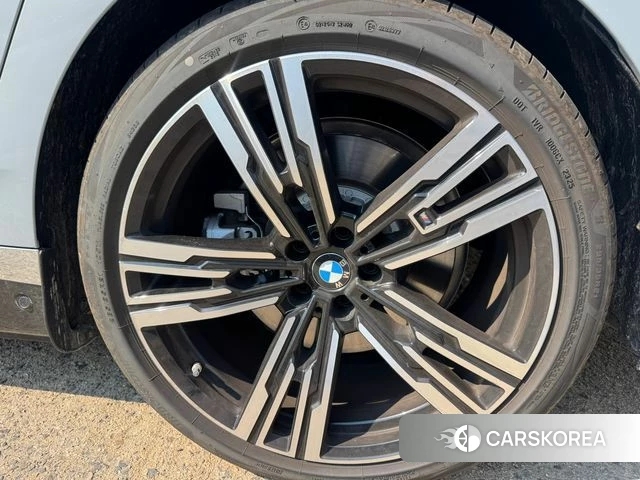 BMW 7 Series (G70) id 4462230 из Кореи 10
