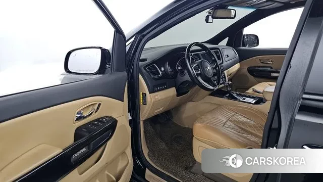 Kia The New Carnival id 3161877 из Кореи 20