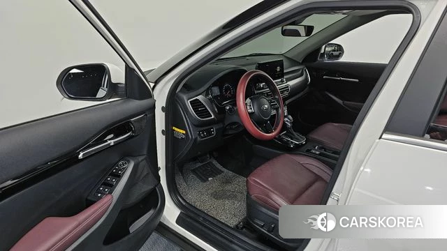 Kia Seltos id 4196691 из Кореи 20