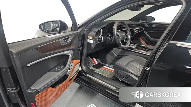 Audi A6 (C8) id 3680473 из Кореи 20