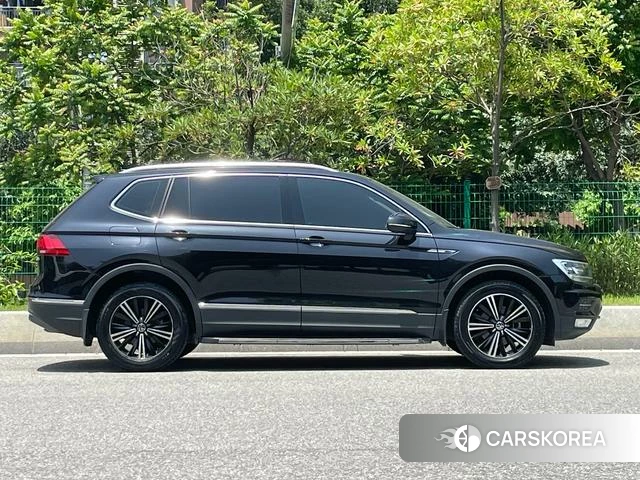 Volkswagen Tiguan L id 4264163 из Китая 20