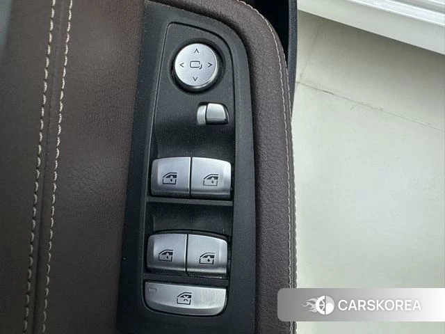 BMW 1 series id 4299388 из Китая 25
